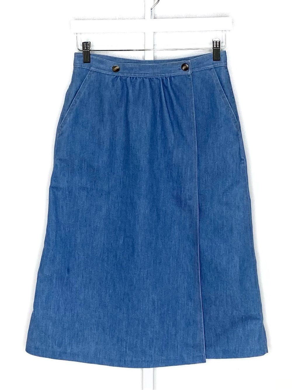 Eccobay | 80s 90s VINTAGE Denim Chambray Butter Mom Button-Wrap A-Line Skirt